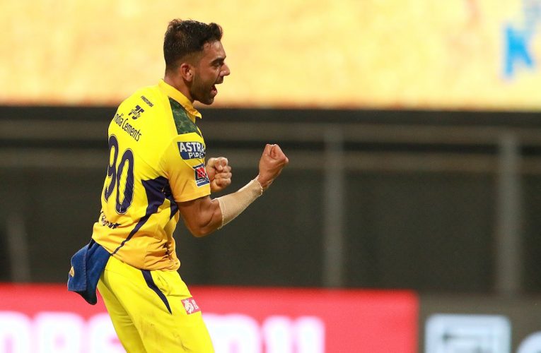 IPL-2021 PBKS vs CSK: चेन्नई ने पंजाब को 6 विकेट से हराया, धोनी के धुरंदर ने दिखाया कमाल, दीपक चाहर का बेहतरीन प्रदर्शन
