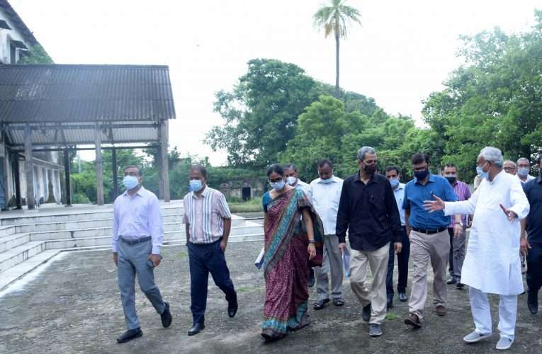 बिहार: मुख्यमंत्री ने बी०एन०आर० टीचर्स ट्रेनिंग कॉलेज का किया निरीक्षण, राजद पार्टी के लिए जमीन देने के सवाल पर भड़क उठे