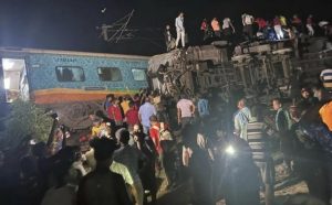 Odisha Train Accident: ओडिशा के बालासोर में ट्रेन हादसा में  900 से अधिक  लोग हुए घायल, कई यात्रियों की मौत की खबर